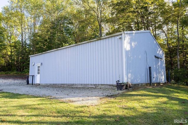 605 S County Road 350 East, Connersville, IN 47331