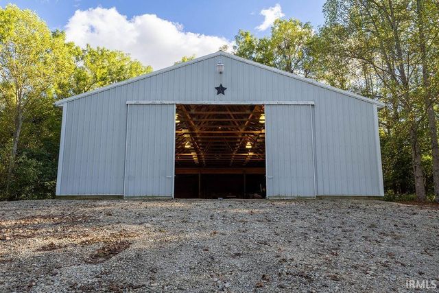 605 S County Road 350 East, Connersville, IN 47331