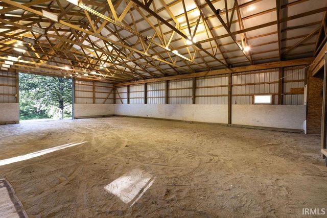 605 S County Road 350 East, Connersville, IN 47331