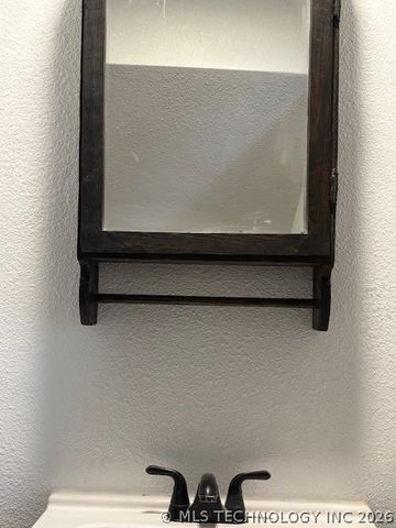 1011 N H Street, Muskogee, OK 74403