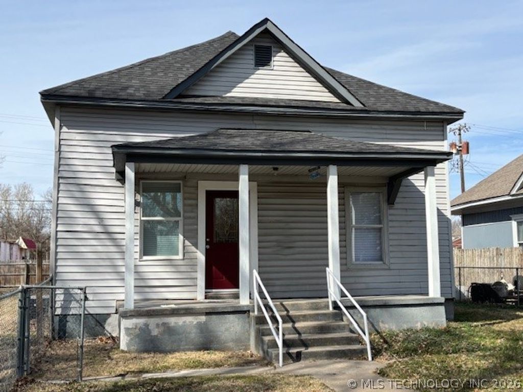1011 N H Street, Muskogee, OK 74403