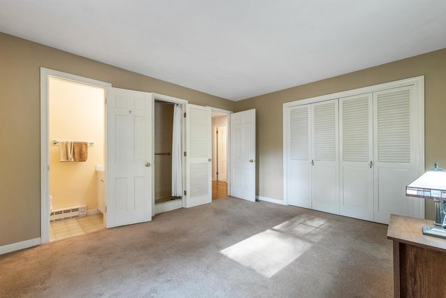 27 Robin Acres Drive, Wolfeboro, NH 03894