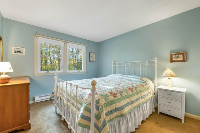 27 Robin Acres Drive, Wolfeboro, NH 03894