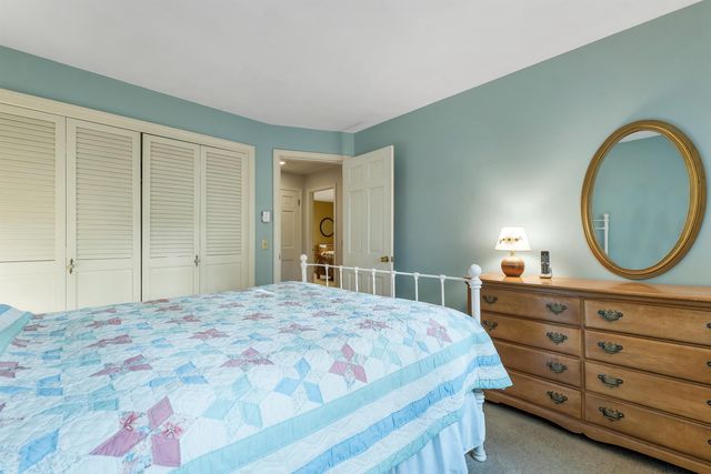 27 Robin Acres Drive, Wolfeboro, NH 03894