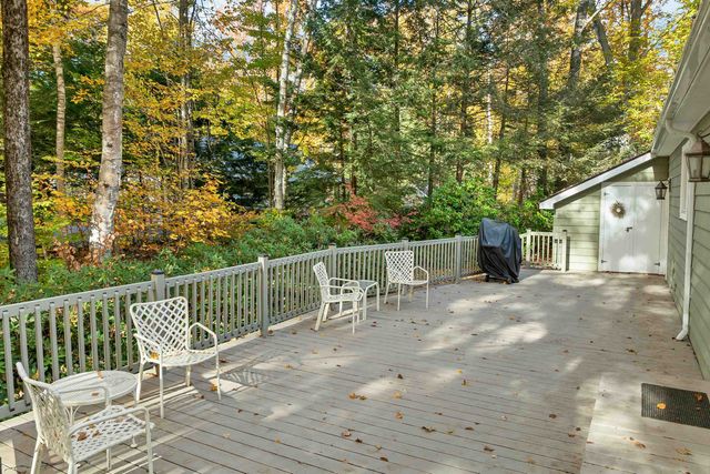 27 Robin Acres Drive, Wolfeboro, NH 03894
