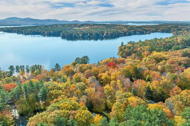 27 Robin Acres Drive, Wolfeboro, NH 03894