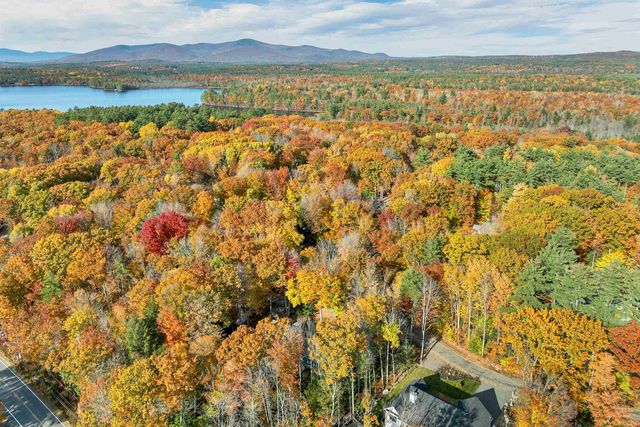 27 Robin Acres Drive, Wolfeboro, NH 03894