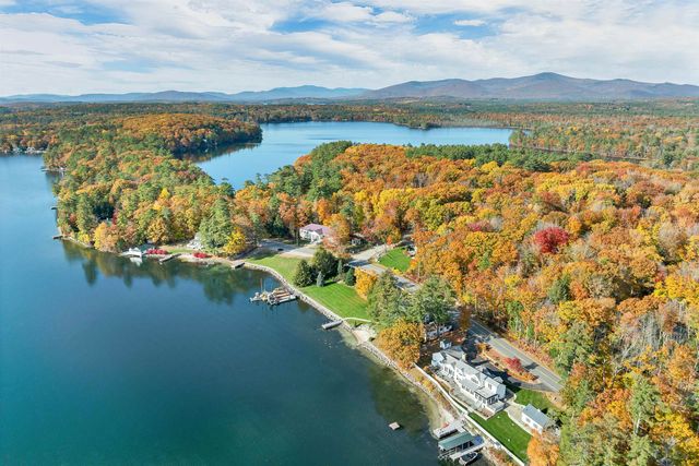 27 Robin Acres Drive, Wolfeboro, NH 03894