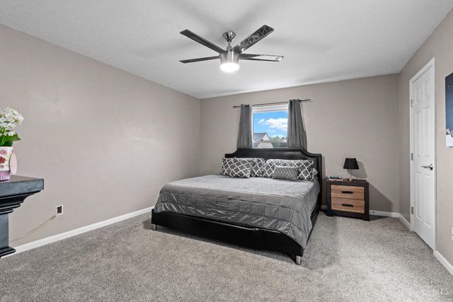 18 Ashwood Place, Pierce Twp, OH 45102