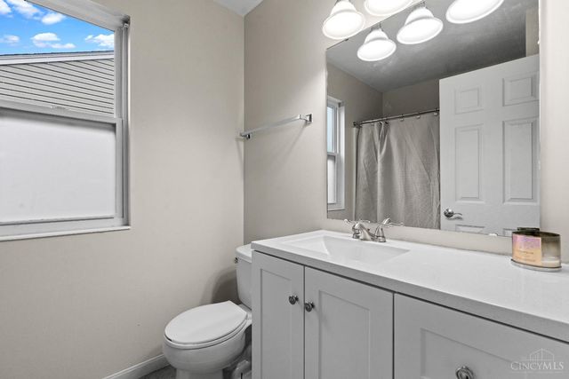18 Ashwood Place, Pierce Twp, OH 45102