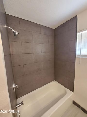2101 E OSBORN Road, Phoenix, AZ 85016