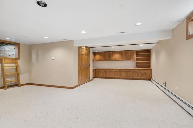 1655 Wagner Road, Batavia, IL 60510