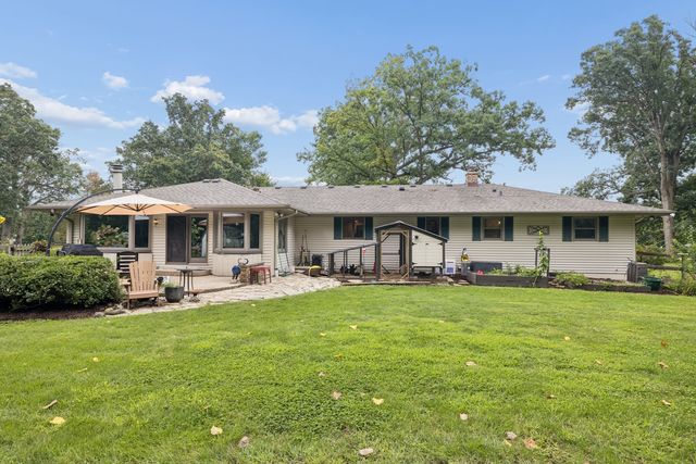 1655 Wagner Road, Batavia, IL 60510