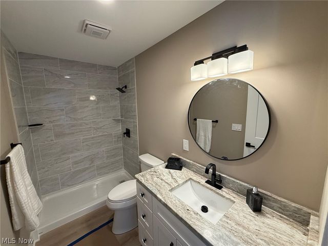 3940 Ellendale Road, Moreland Hills, OH 44022