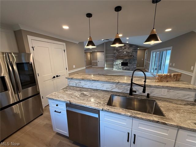3940 Ellendale Road, Moreland Hills, OH 44022