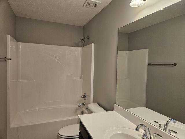 520 Sunflower Dr, Smyrna, TN 37167