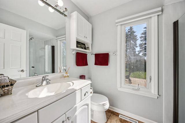 511 Greens View Drive, Algonquin, IL 60102