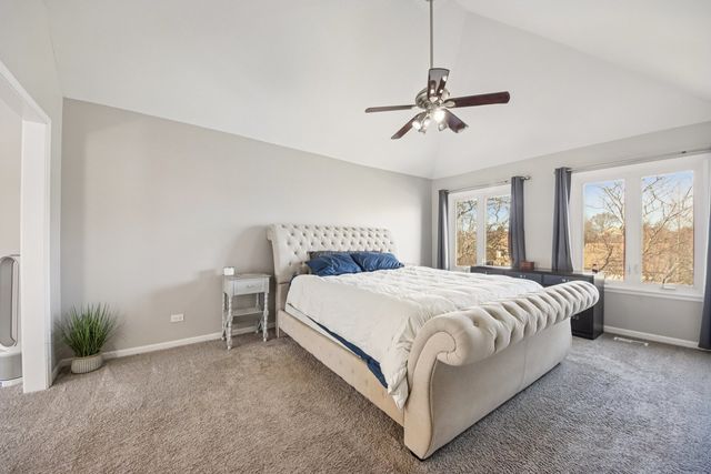 511 Greens View Drive, Algonquin, IL 60102