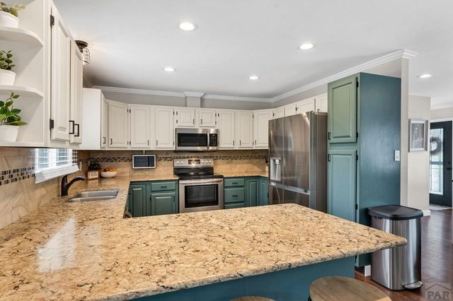 6 Paladin Court, Pueblo, CO 81008