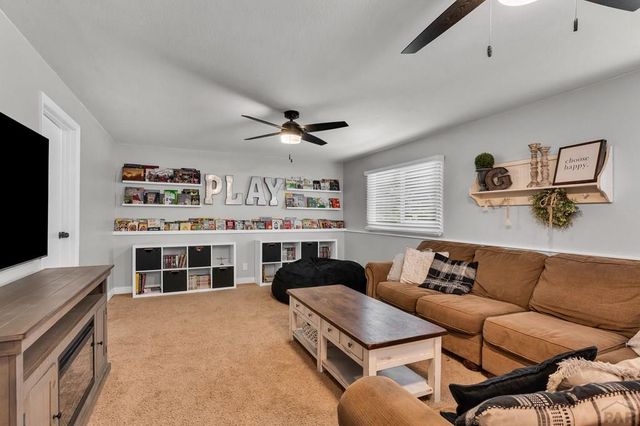 6 Paladin Court, Pueblo, CO 81008