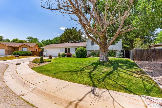 6 Paladin Court, Pueblo, CO 81008