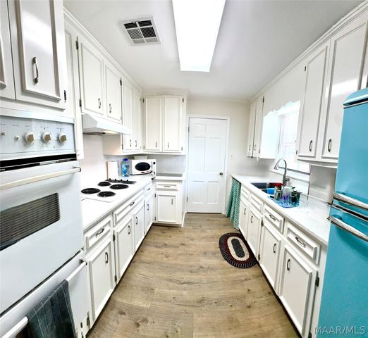 3000 Old Farm Road, Montgomery, AL 36111