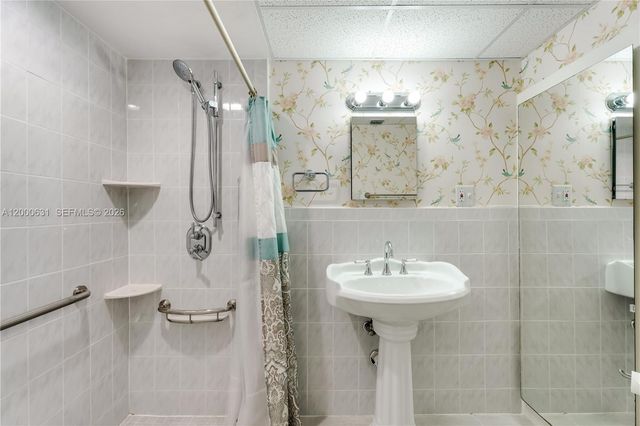 7201 SW 166th St, Palmetto Bay, FL 33157