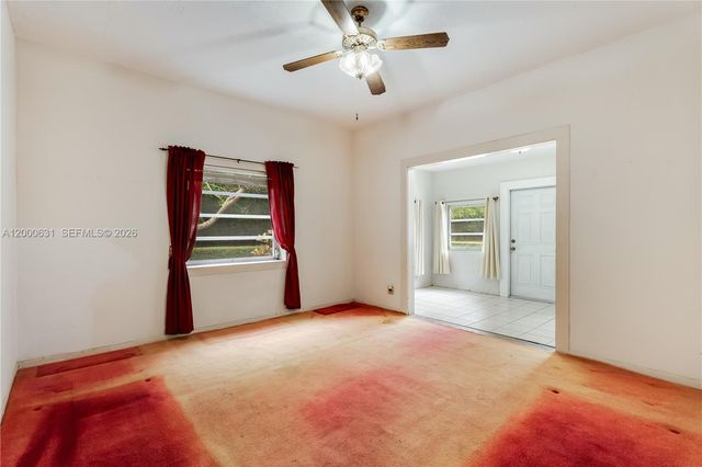 7201 SW 166th St, Palmetto Bay, FL 33157