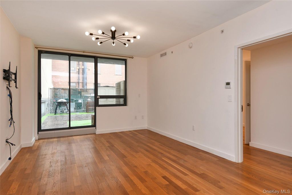 10620 70th Avenue 2D, Forest Hills, NY 11375