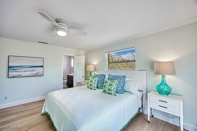1674 Bunting LN, Sanibel, FL 33957