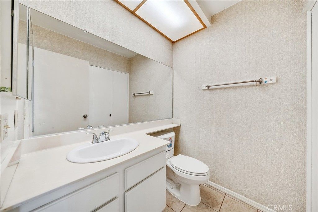 Image 13 of property listing at 2564 Colgate, Riverside, CA 92507