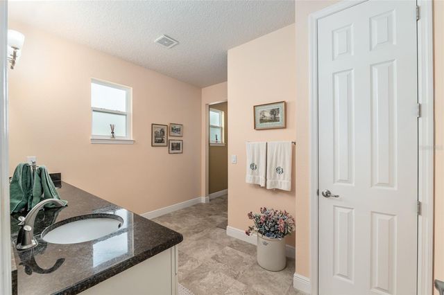 8703 SW 94TH CIRCLE, Ocala, FL 34481