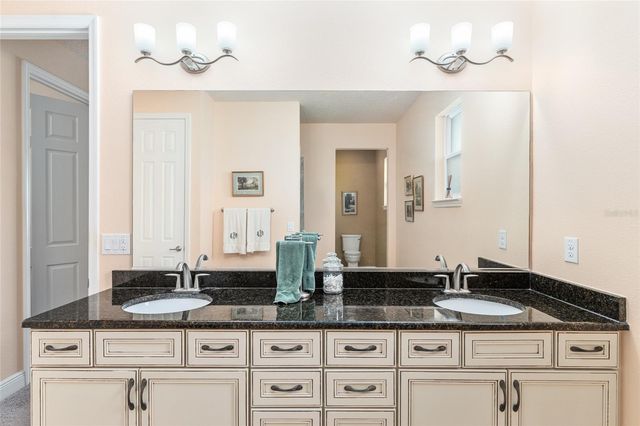 8703 SW 94TH CIRCLE, Ocala, FL 34481