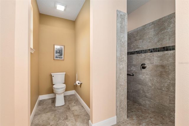 8703 SW 94TH CIRCLE, Ocala, FL 34481