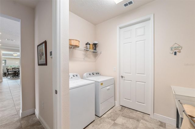 8703 SW 94TH CIRCLE, Ocala, FL 34481