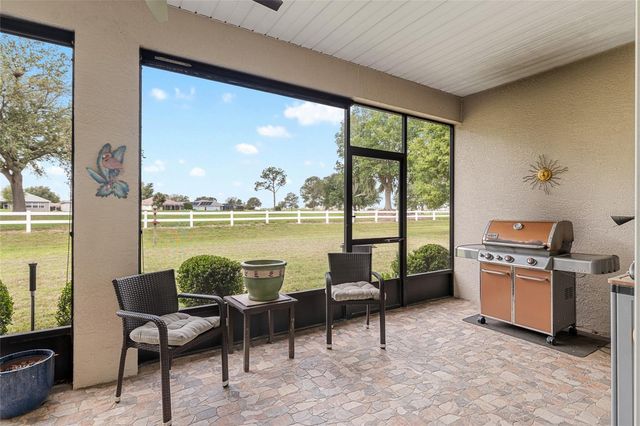 8703 SW 94TH CIRCLE, Ocala, FL 34481