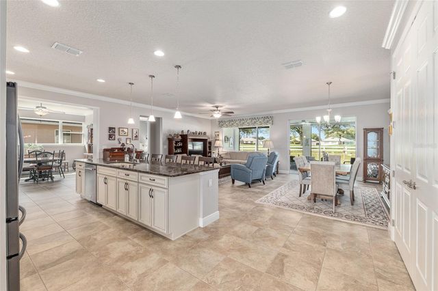 8703 SW 94TH CIRCLE, Ocala, FL 34481