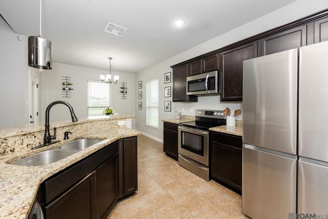 42258 Devall Rd, Prairieville, LA 70769