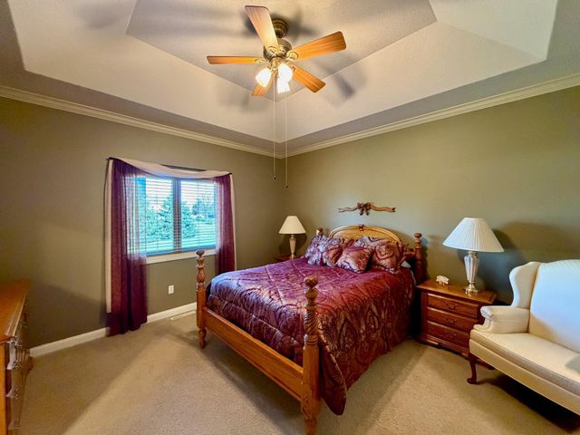 626 43rd Avenue S, Moorhead, MN 56560