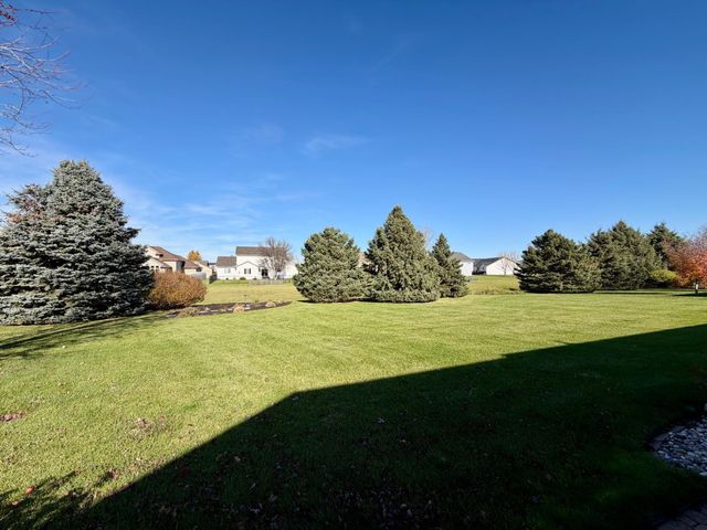 626 43rd Avenue S, Moorhead, MN 56560
