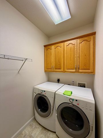 626 43rd Avenue S, Moorhead, MN 56560