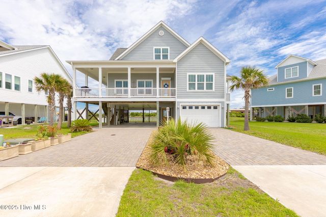 139 Sound Point Drive, Harkers Island, NC 28531