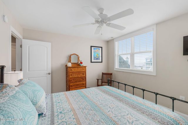 139 Sound Point Drive, Harkers Island, NC 28531