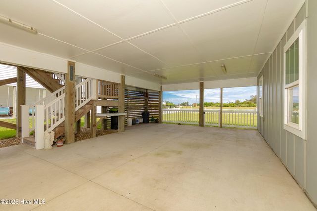 139 Sound Point Drive, Harkers Island, NC 28531
