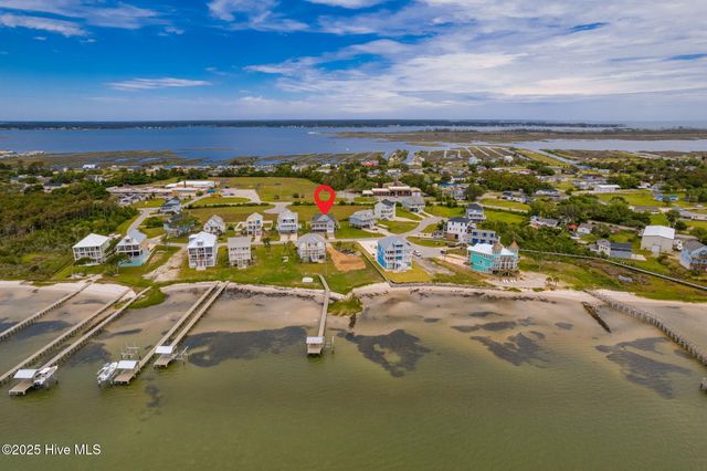 139 Sound Point Drive, Harkers Island, NC 28531