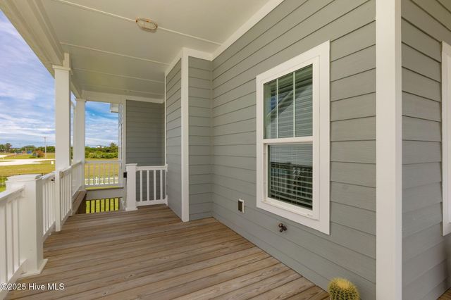 139 Sound Point Drive, Harkers Island, NC 28531