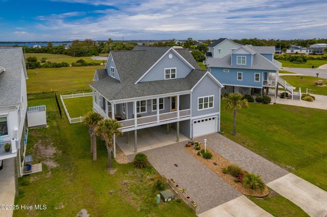 139 Sound Point Drive, Harkers Island, NC 28531