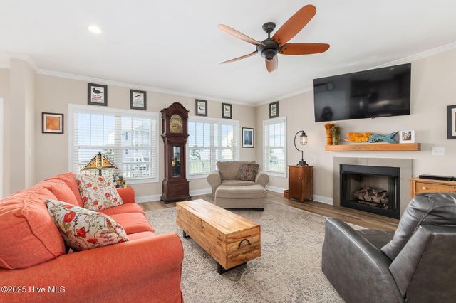 139 Sound Point Drive, Harkers Island, NC 28531