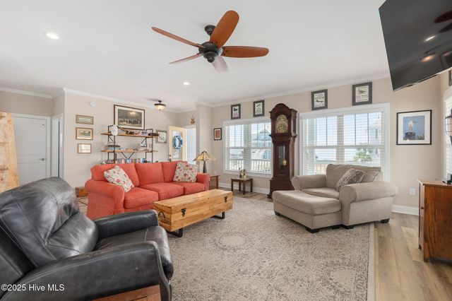 139 Sound Point Drive, Harkers Island, NC 28531