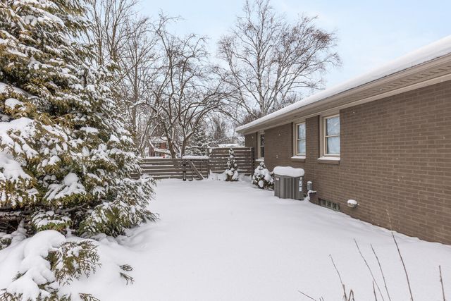 1407 Edgewood Avenue, Grand Rapids, MI 49506